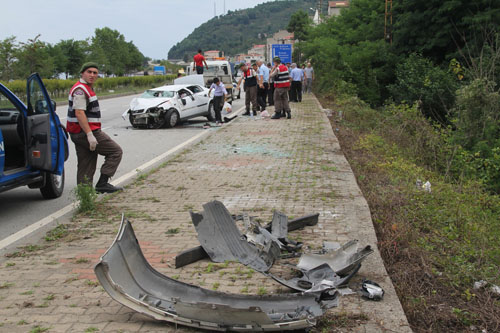 Giresun’da Trafik Kazas: 4 Yaral