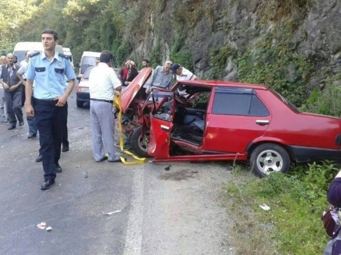 Giresun’da Trafik Kazas: 4 Yaral