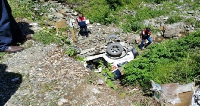 Giresun’da trafik kazas 1 l 2 yaral