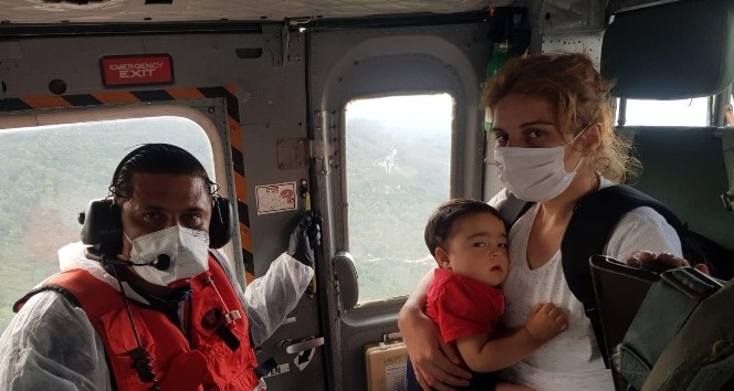 Sahil Gvenlik helikopteri Yunus bebek iin abalad