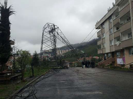 CADDE ORTASINA DEVRLD