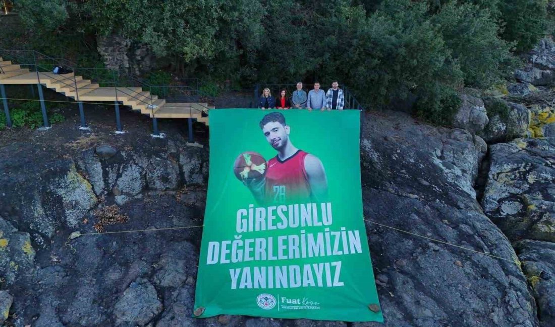 Giresun Adası’nda, Alperen Şengün’e onur posteri