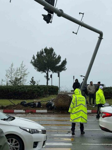 Giresun’un Bulancak ilçesinde meydana gelen trafik kazasında aynı aileden 4